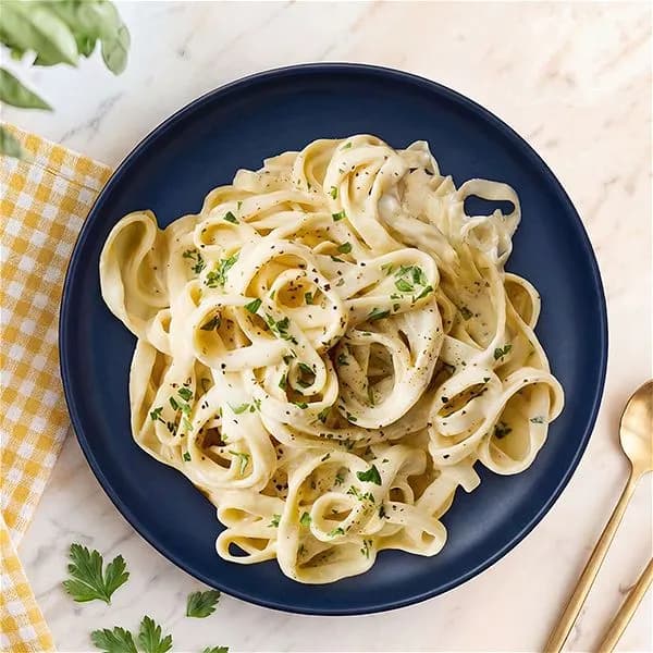 Fettuccine Alfredo