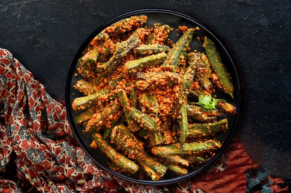 Bhindi Masala with Roti