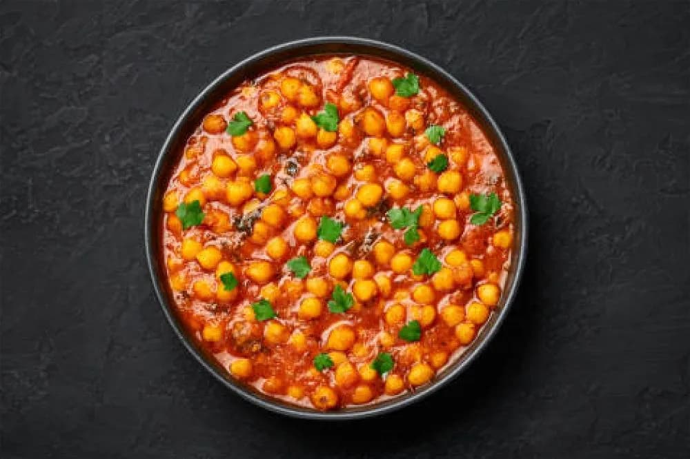 Chana Masala with Roti