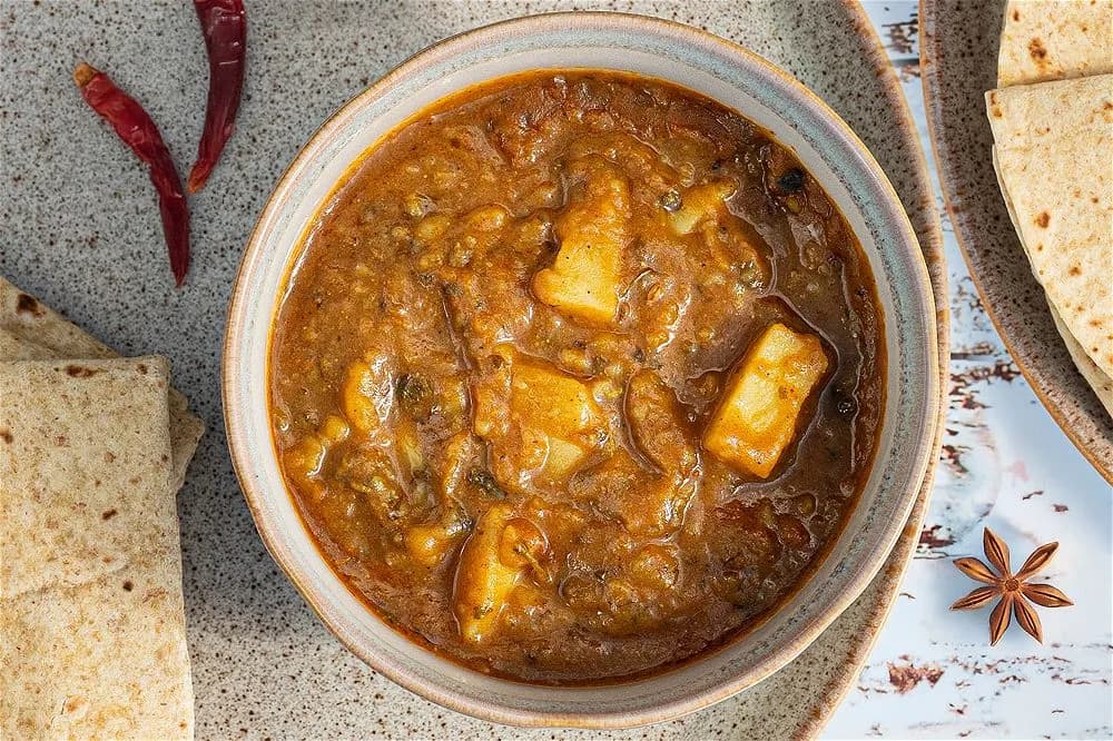 Aloo Sabzi with Roti